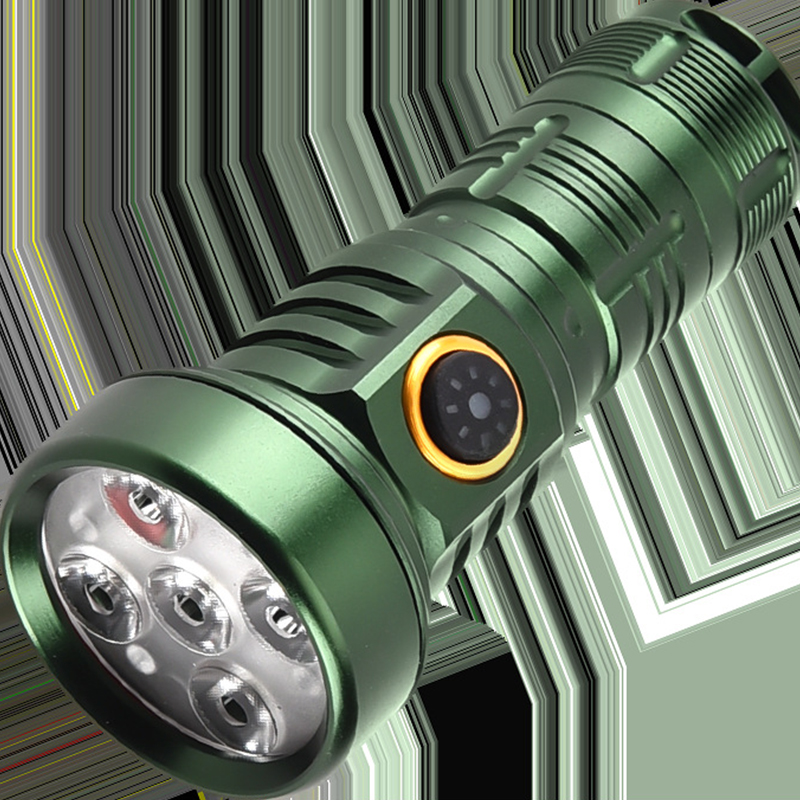 SST40 LED Flashlight Type-C US - Edc Day Carry recensione e prezzo