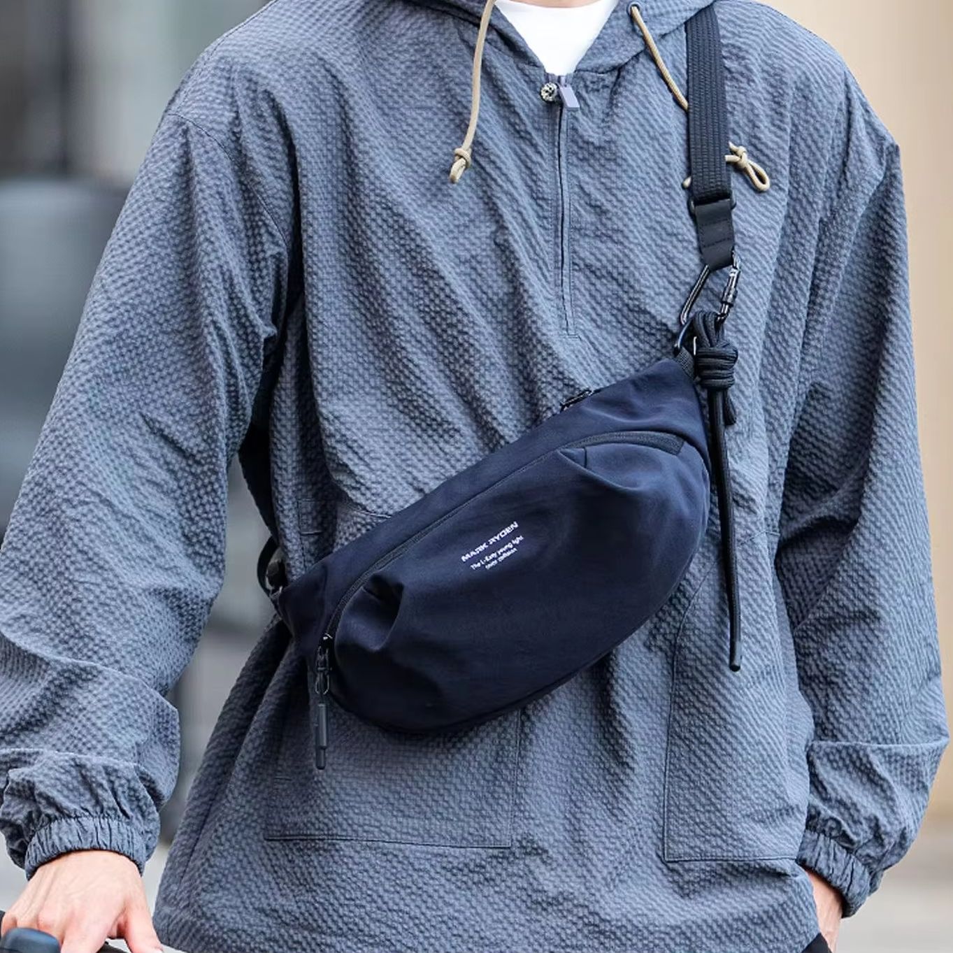 MARK RYDEN Casual Drape Sling  - Edc Carry Bag recensione e prezzo