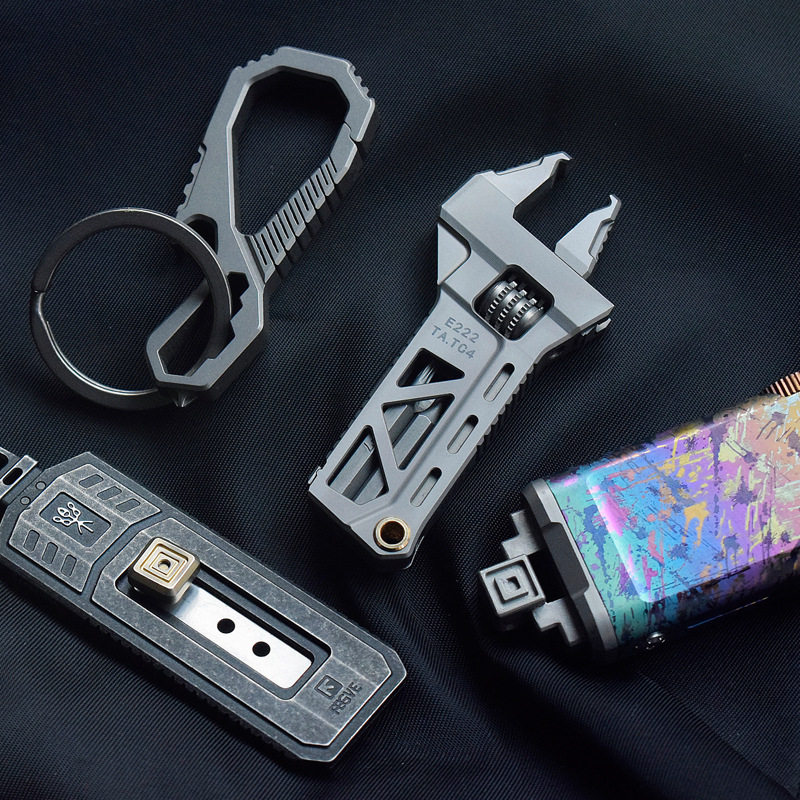 TC4 All-titanium Alloy Wrench  - Edc Carry Pliers recensione e prezzo